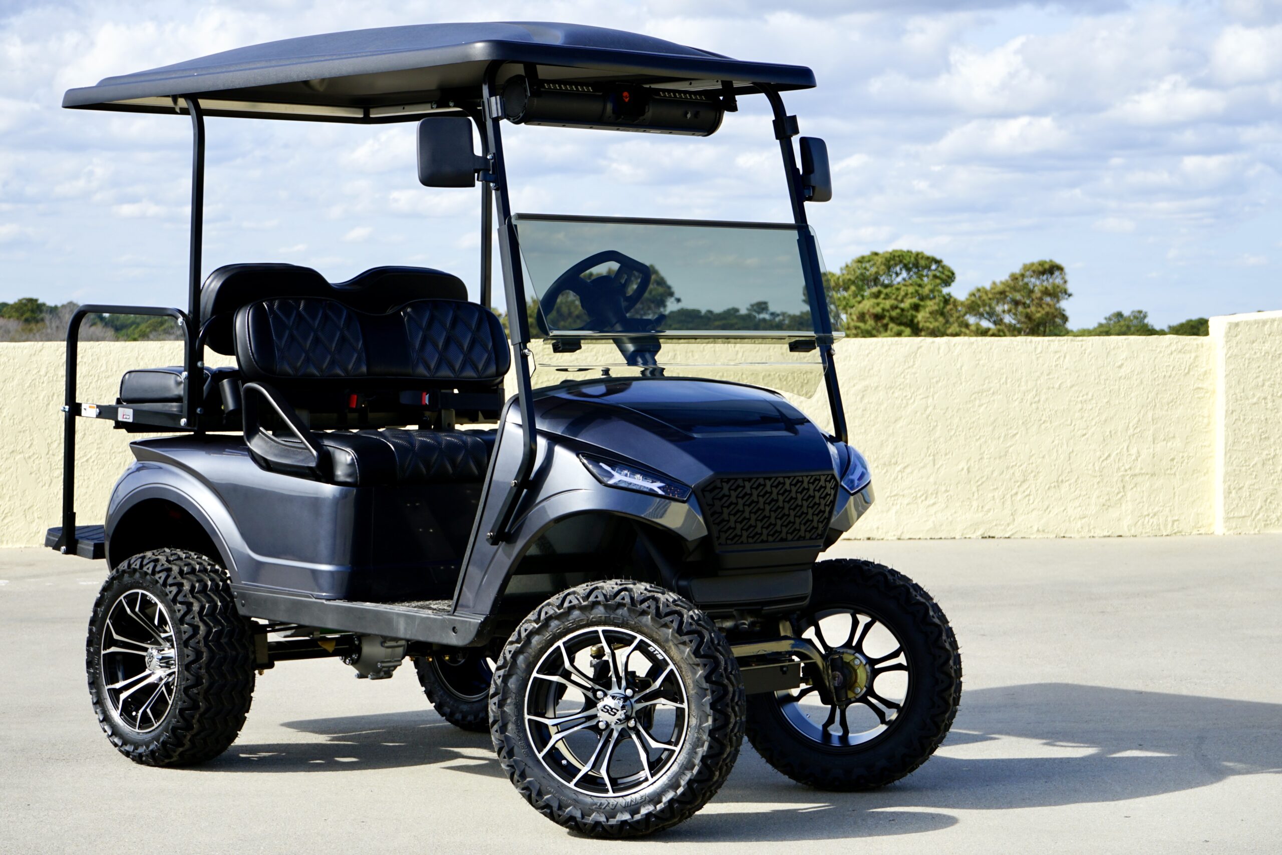 2026 NAVITAS X4 STORM - GUNMETAL