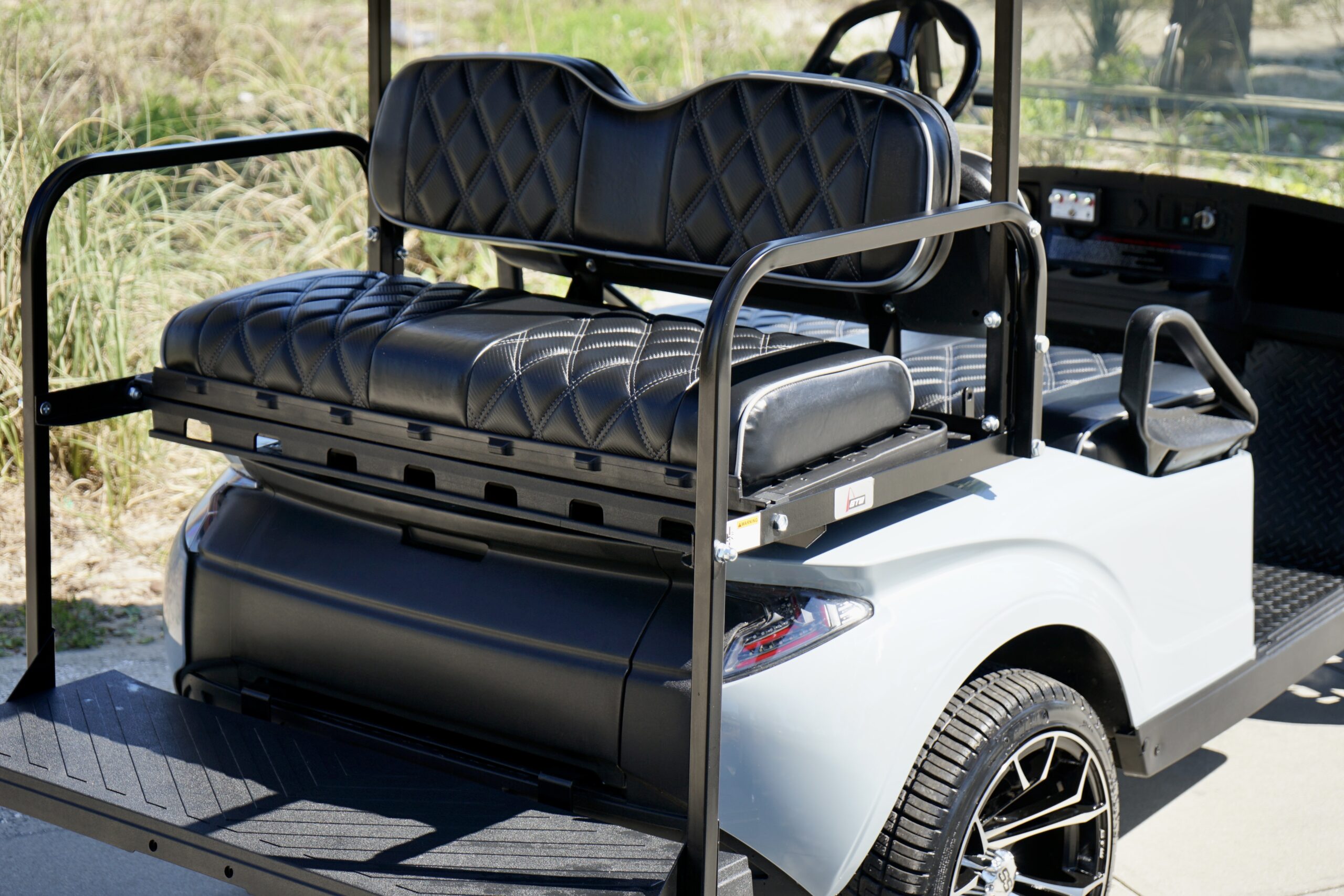 2026 NAVITAS X4 STORM - CEMENT GREY NON-Lifted - Image 6