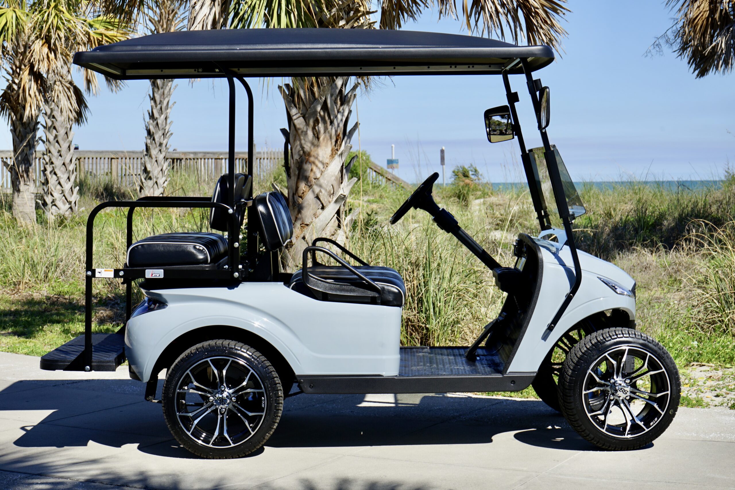 2026 NAVITAS X4 STORM - CEMENT GREY NON-Lifted - Image 8