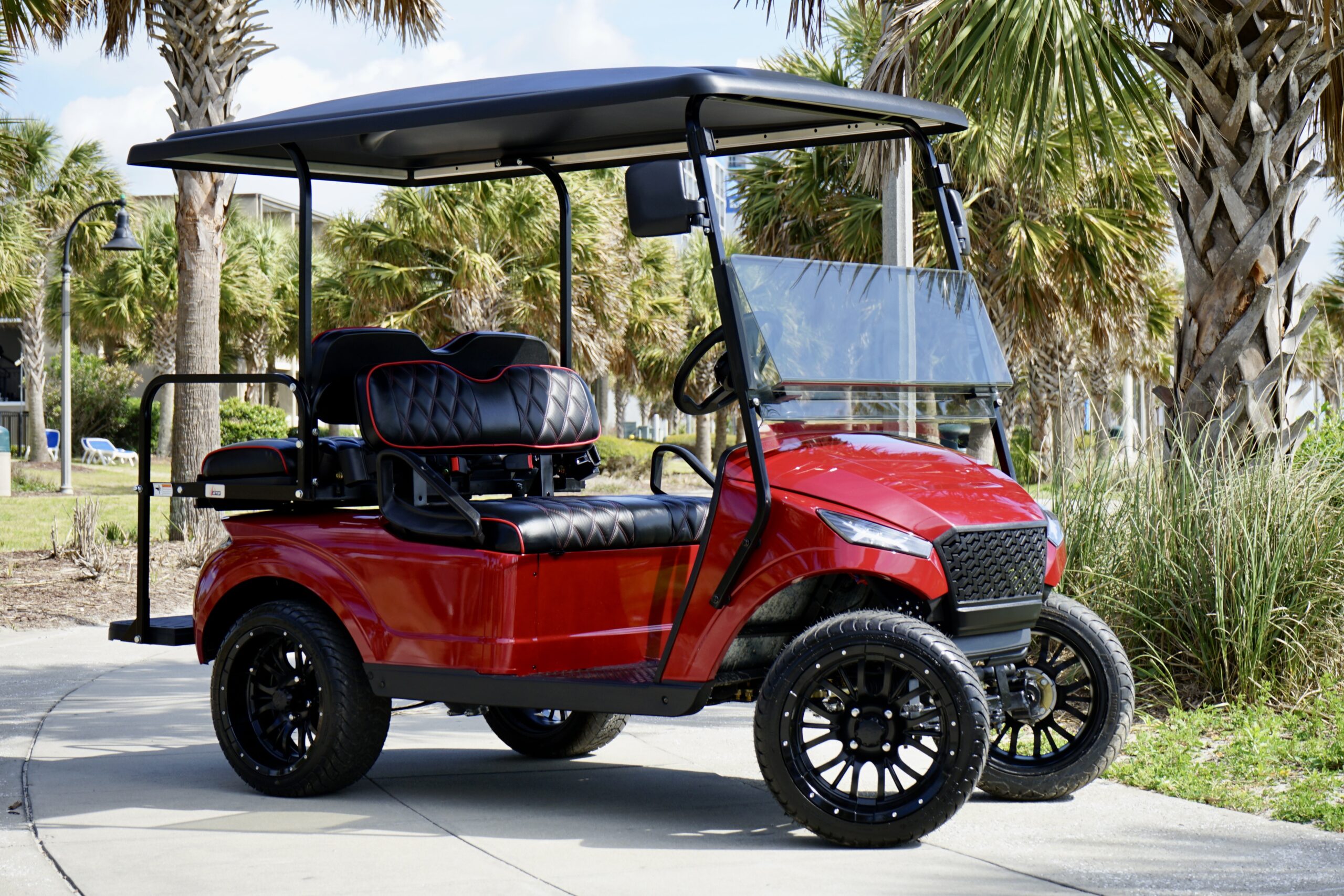 2026 NAVITAS X4 STORM - METALLIC RED